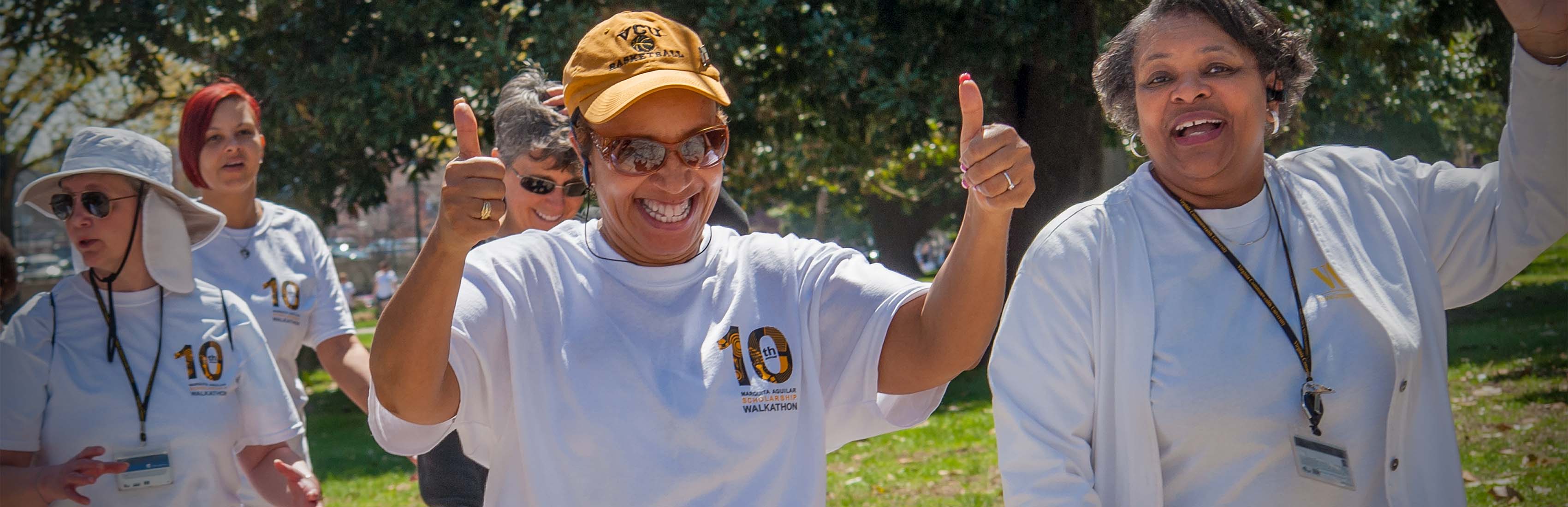 VCU faculty and staff participating in walkathon