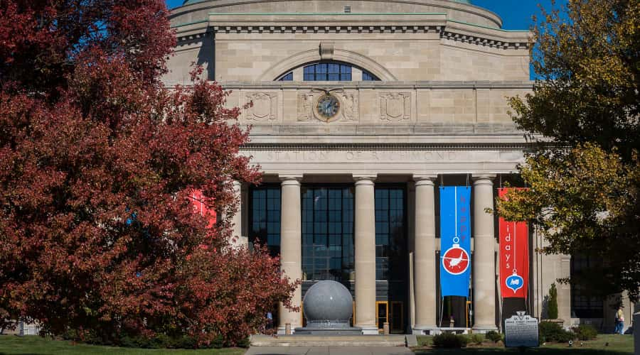  Exterior of the Science Museum