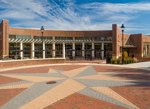 Exterior of Larrick Student Center